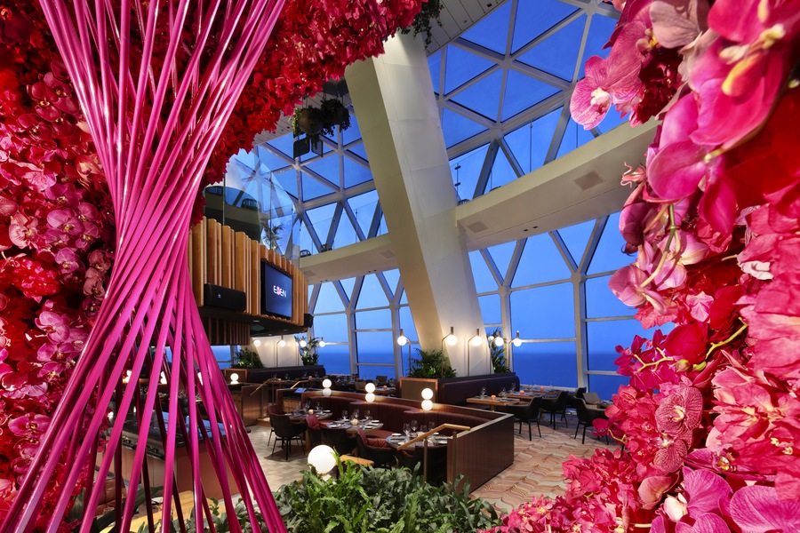 Celebrity Cruises, Celebrity Beyond. Eden Restaurant 3 ©CEL.jpg